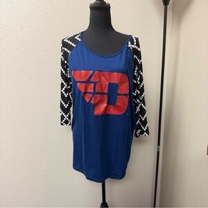2/$20 Dayton Flyers Blue and Red Graphic Top with Black & White Sleeves. Size XL